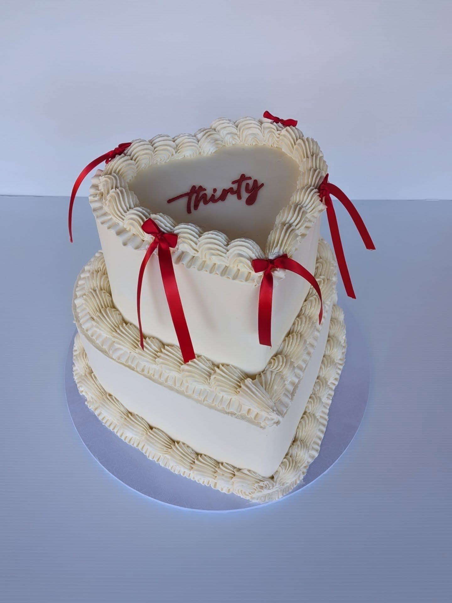 Custom design cake by Cakevine Perth - bespoke cake for special occasions
